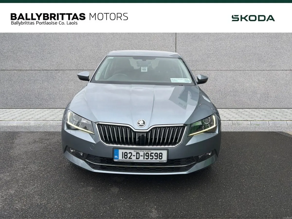 Skoda Superb 2.0 TDI 150bhp Ambition Com - Image 3