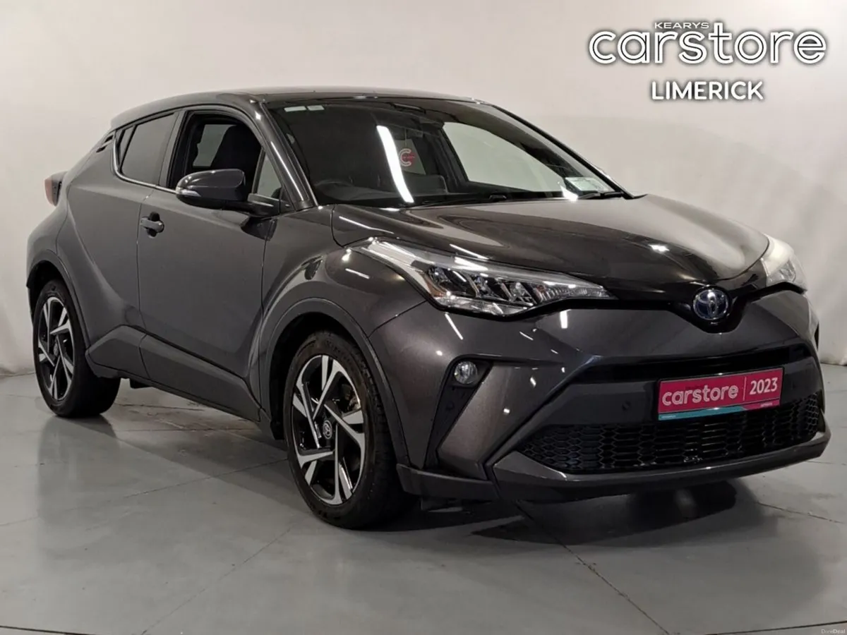 Toyota C-HR 1.8 HYBRID SPORT - Image 1