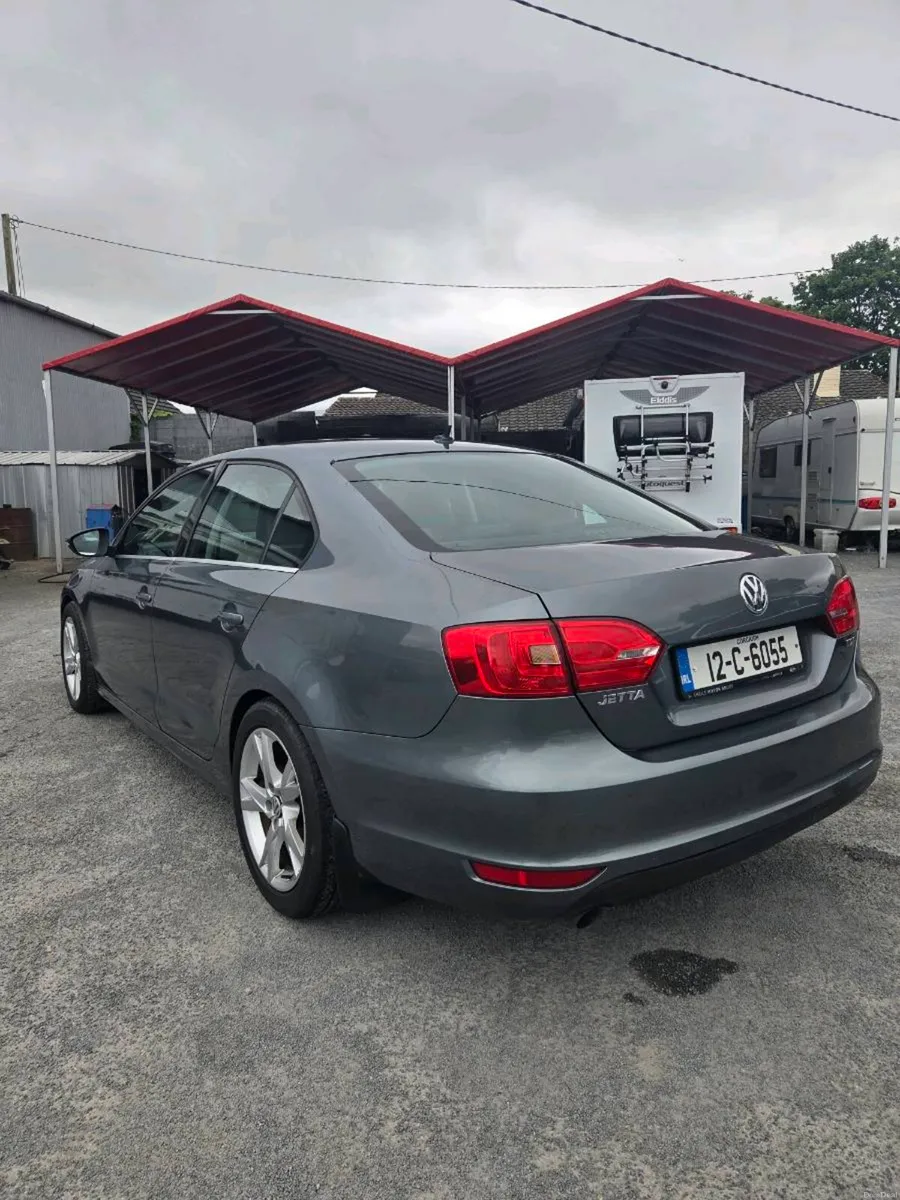 12 VW JETA 1.6 D AUTOMATIC - Image 4