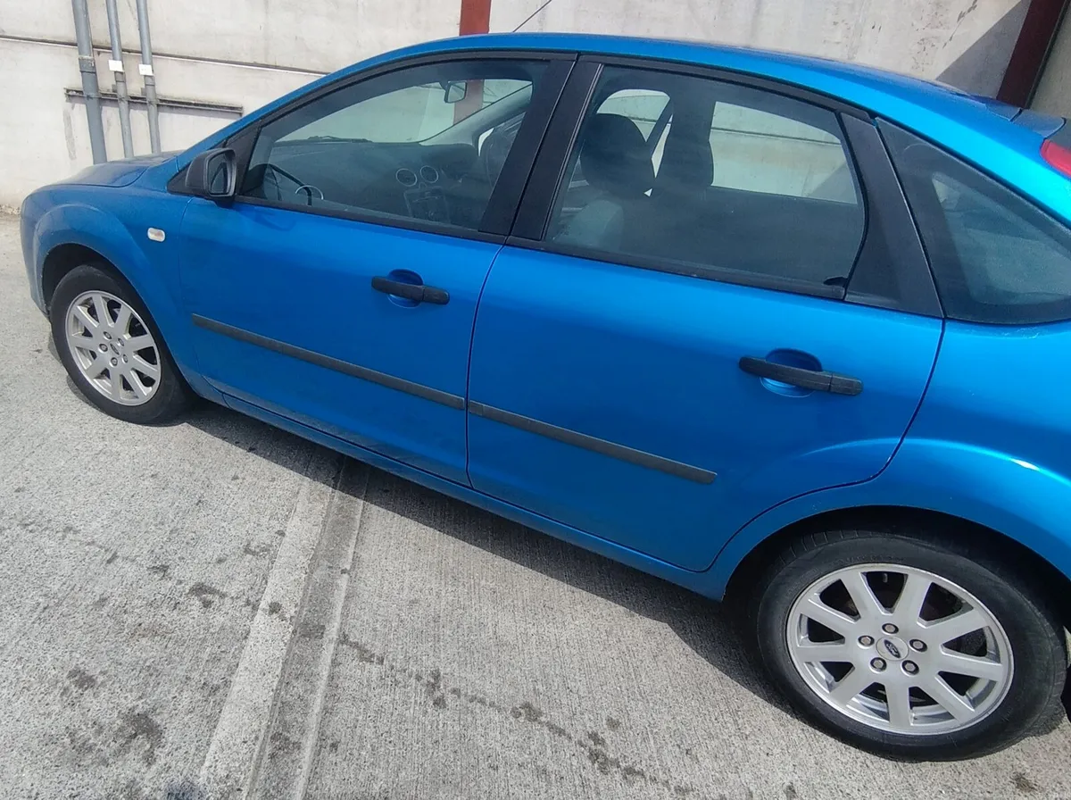 Ford focus ( Low kilometres new NCT ) - Image 2