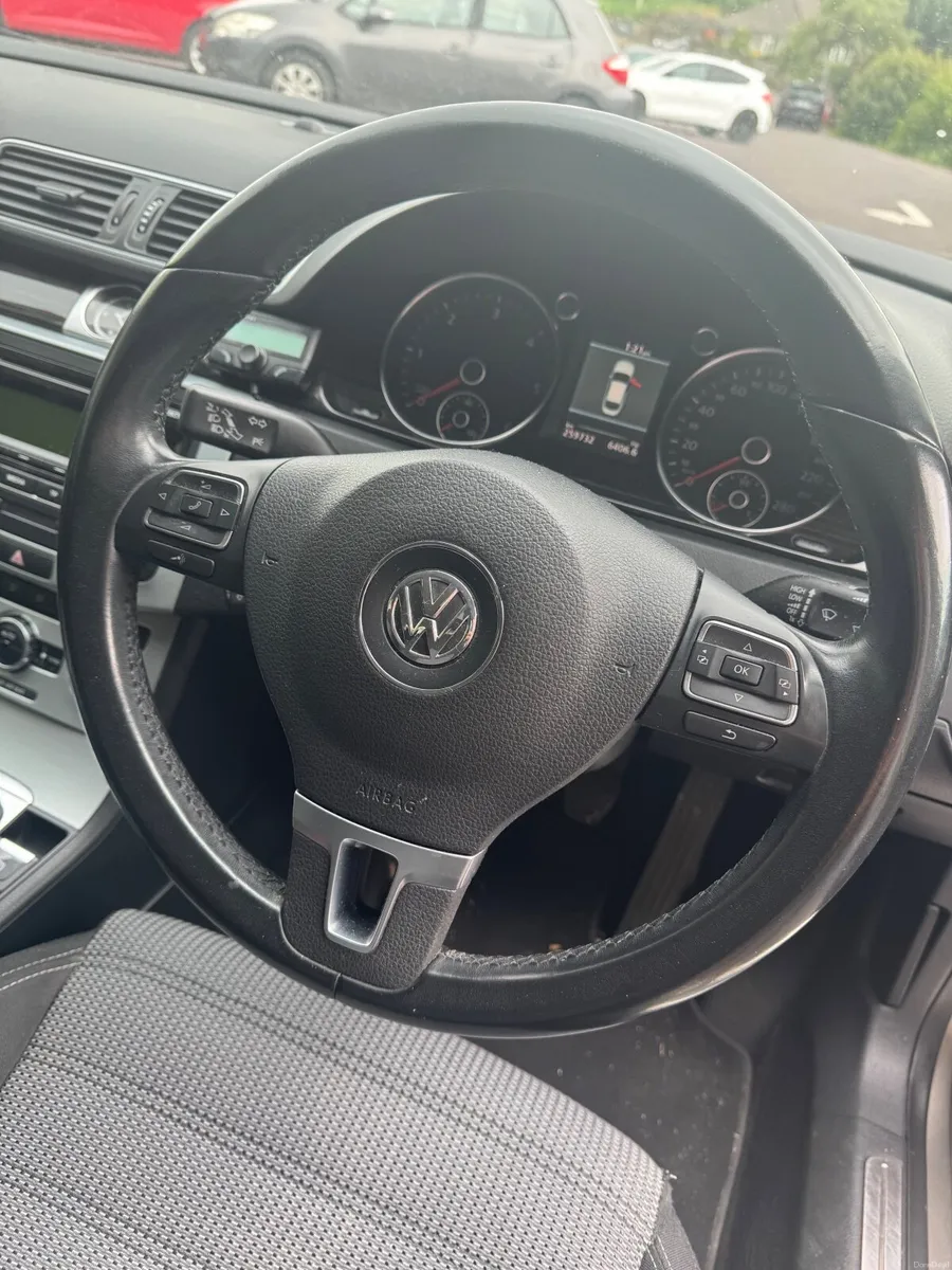Volkswagen CC 2012 - Image 4