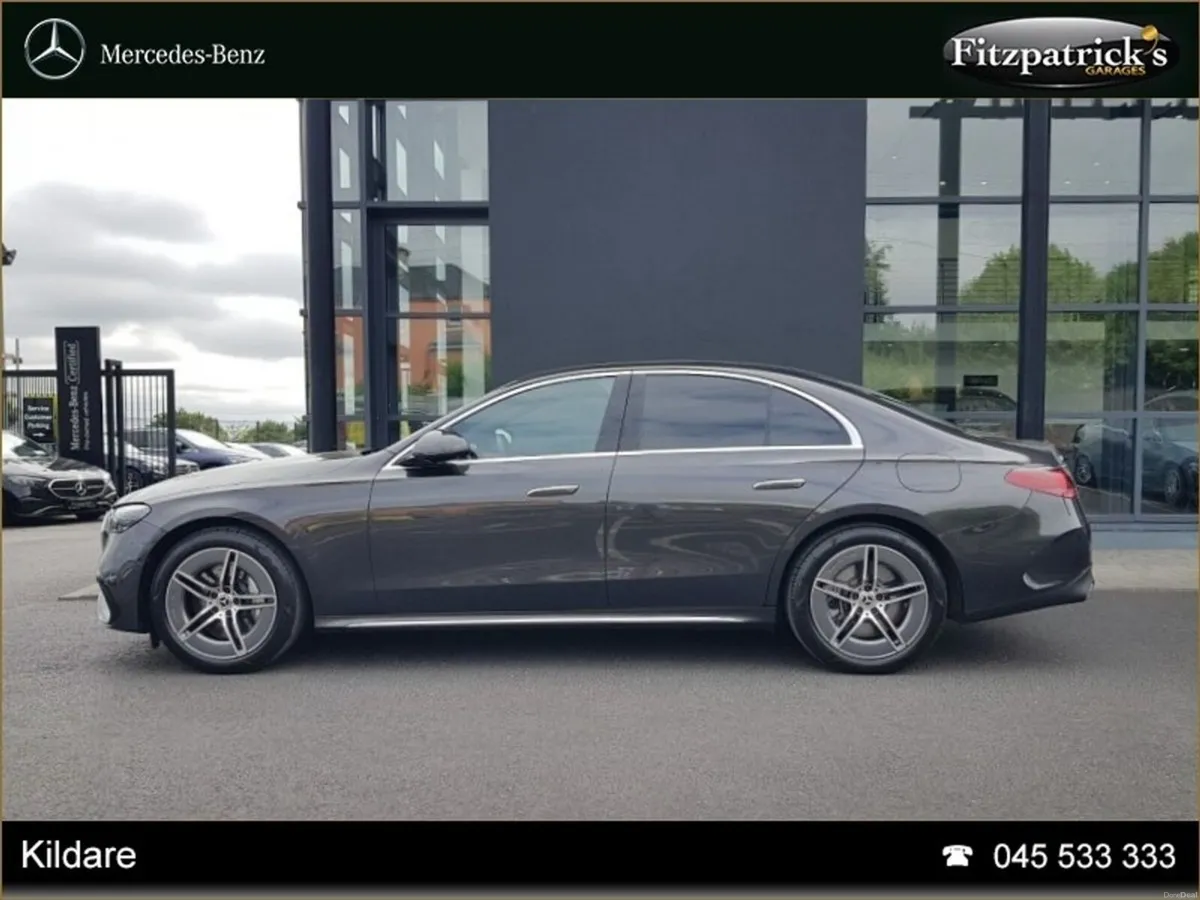 Mercedes-Benz E-Class E 300 de AMG Line Plus *Pan - Image 4