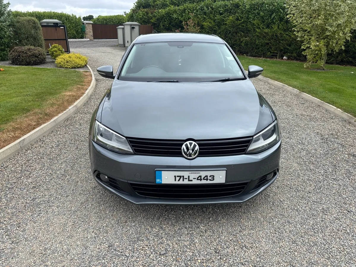 2017 VOLKSWAGEN JETTA 2LT HIGHLINE - Image 4
