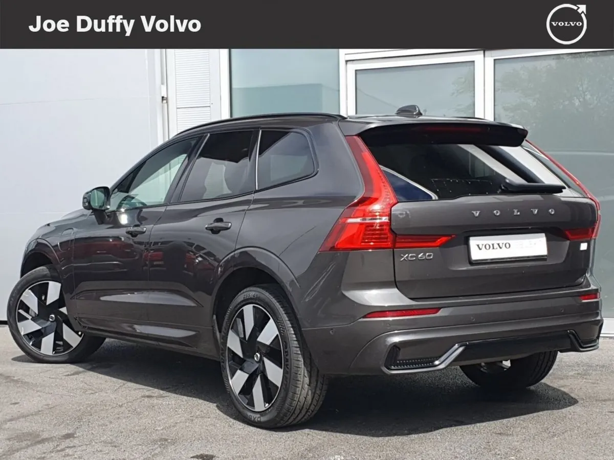 Volvo XC60 T6 Recharge PHEV 350hp AT8 Plus Dark - Image 2