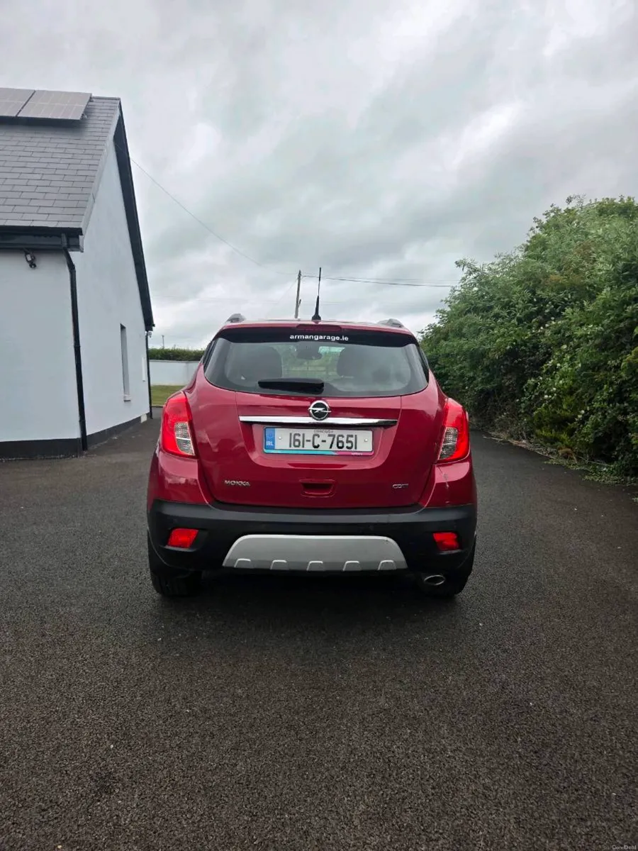 Car - Image 4