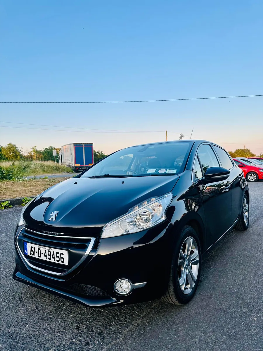 2015 Peugeot 208 - 1.2L Petrol - Image 1