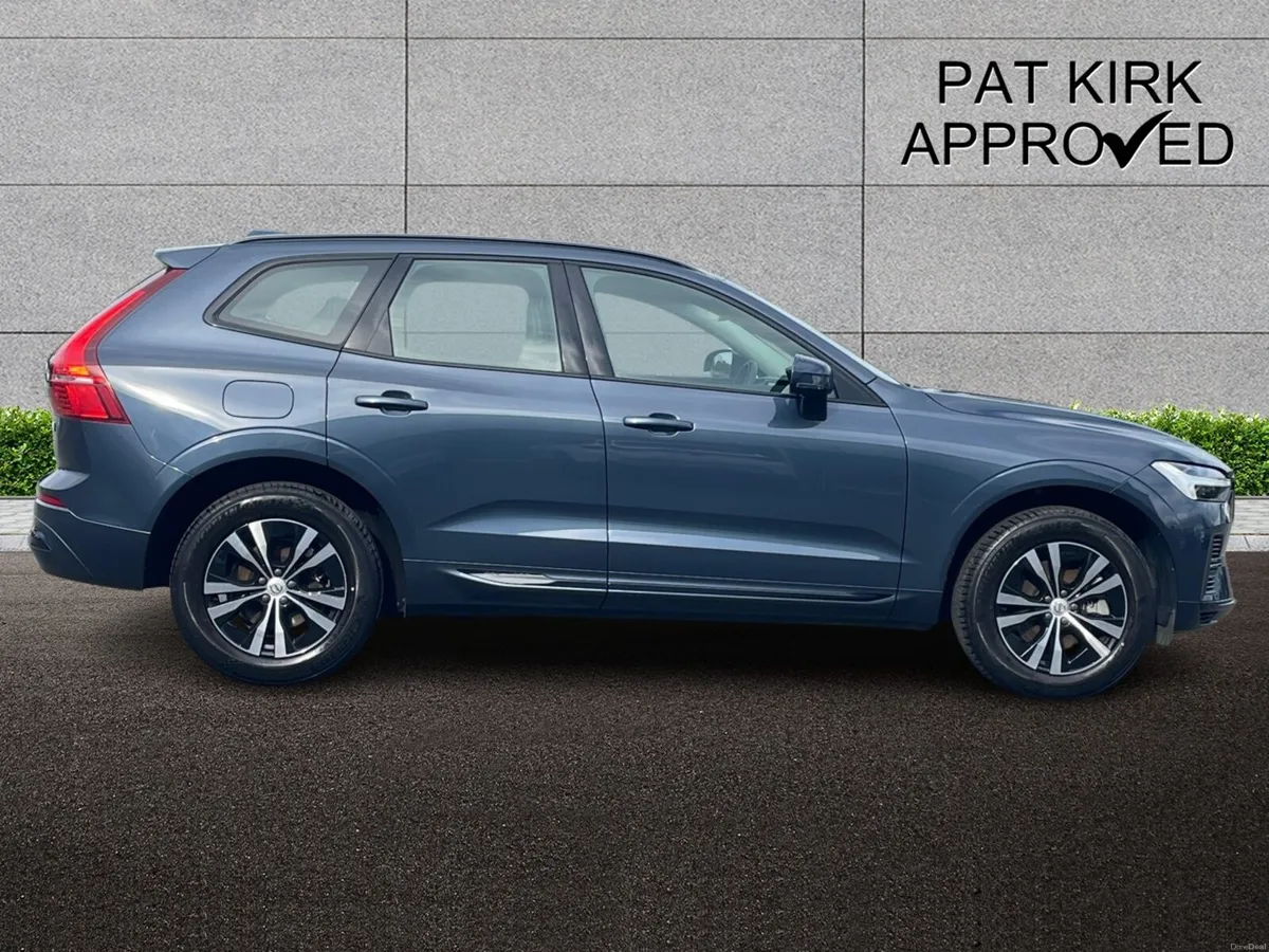 Volvo XC60 Xc60 Estate Core - Image 3