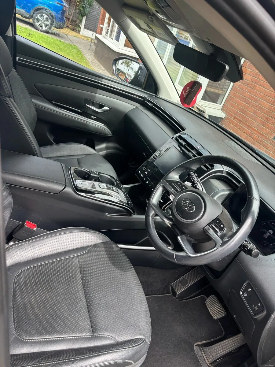 Hyundai Tucson automatic - Image 4