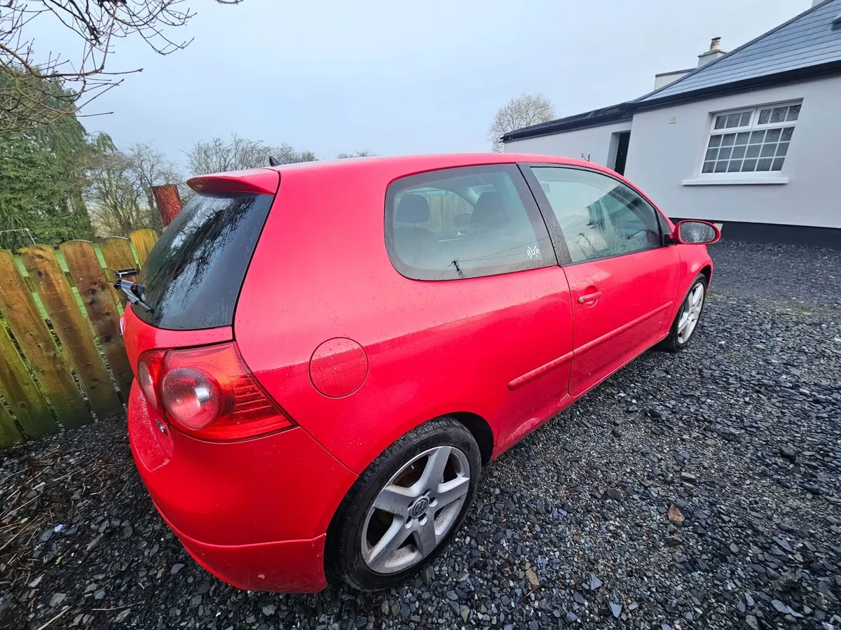 Volkswagen Golf 2009 - Image 3