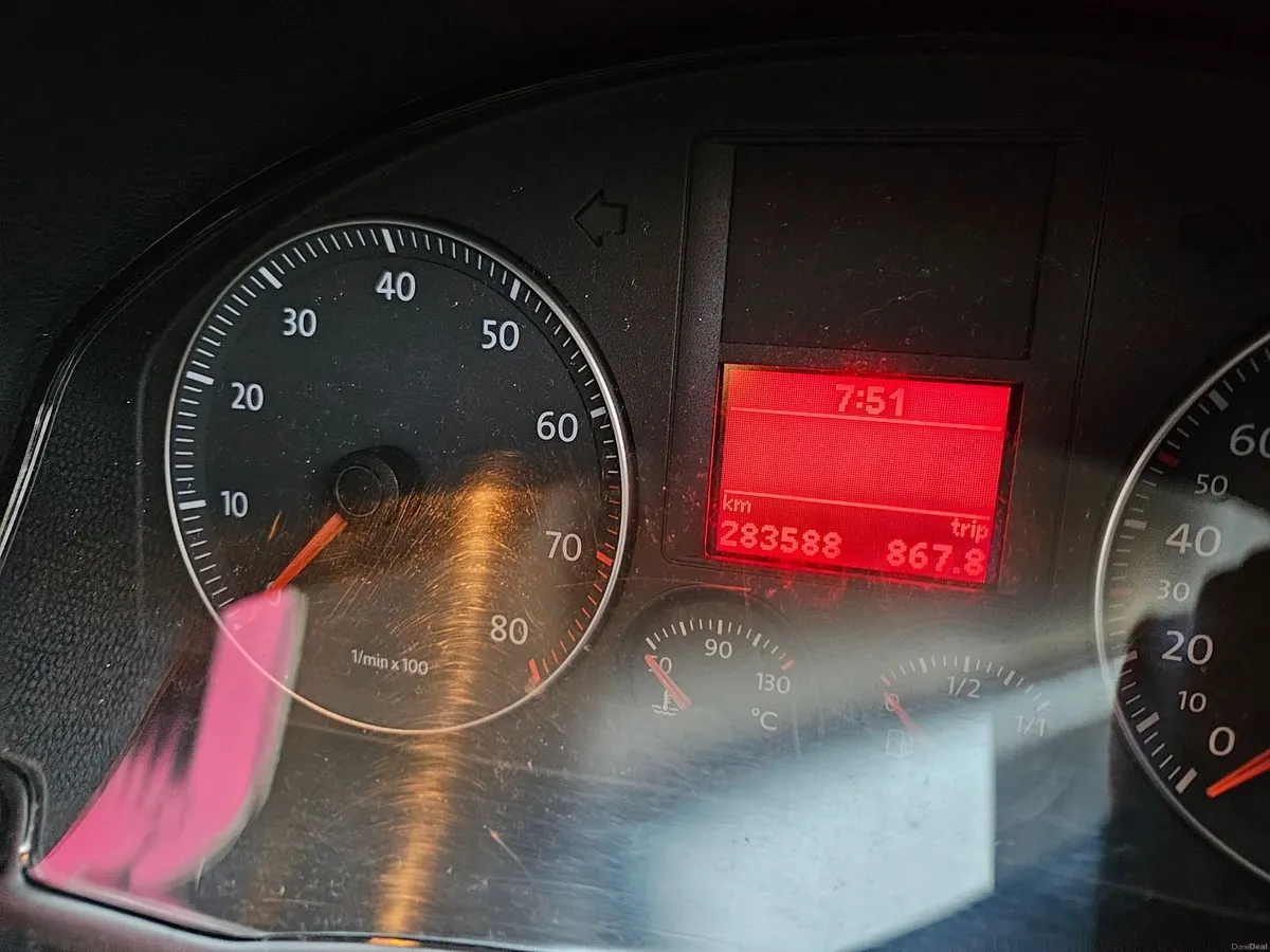 Volkswagen Golf 2009 - Image 5