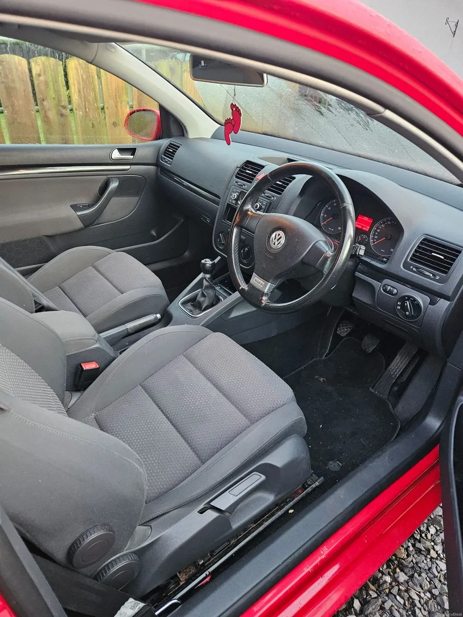 Volkswagen Golf 2009 - Image 6