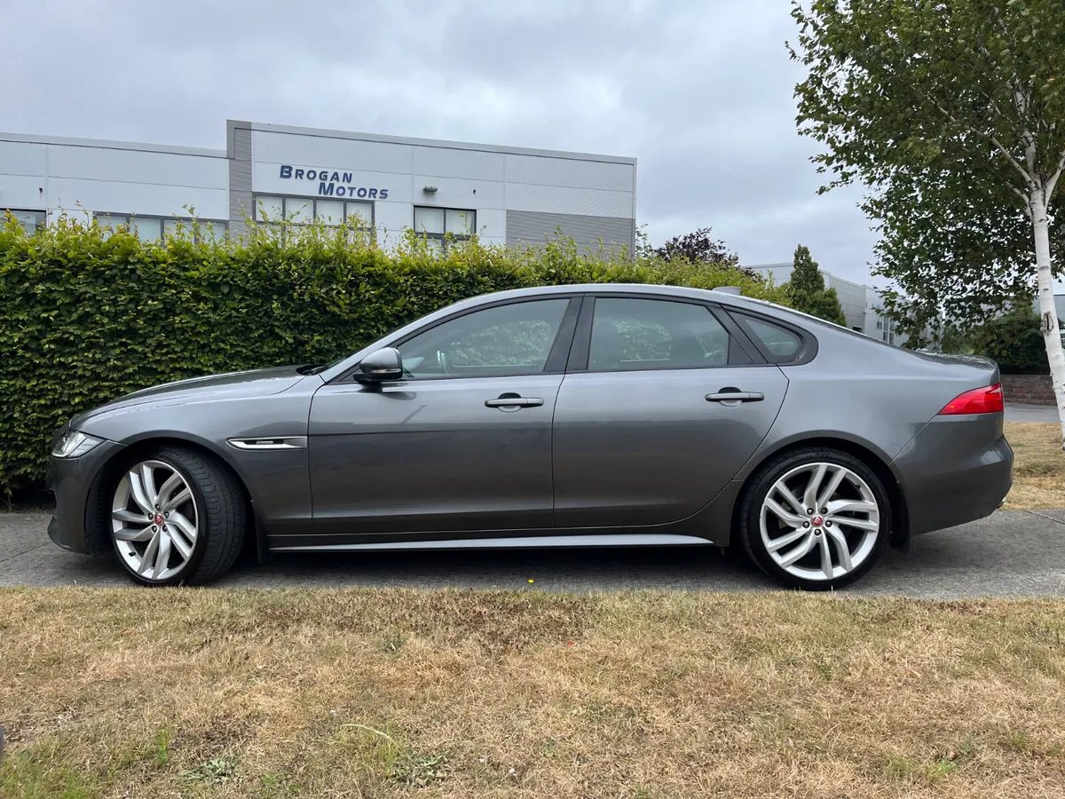 Jaguar XF 2018 2.0 D 180 R Sport*Automatic* - Image 6
