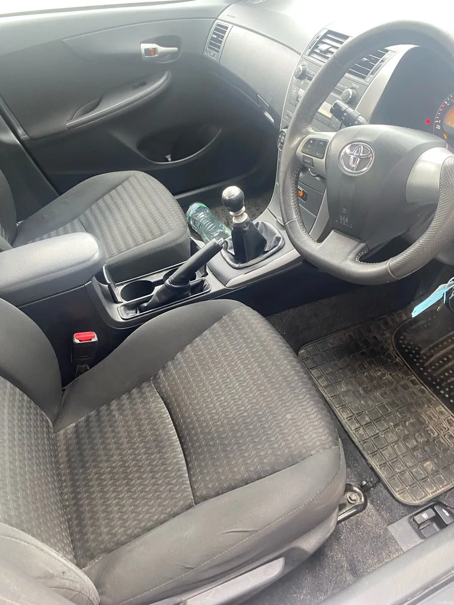 Toyota Corolla 12 - Image 5