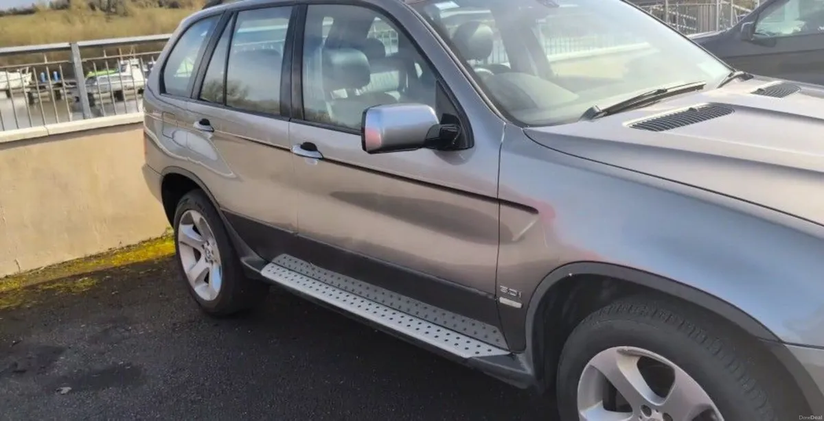 BMW X5 2005 - Image 2
