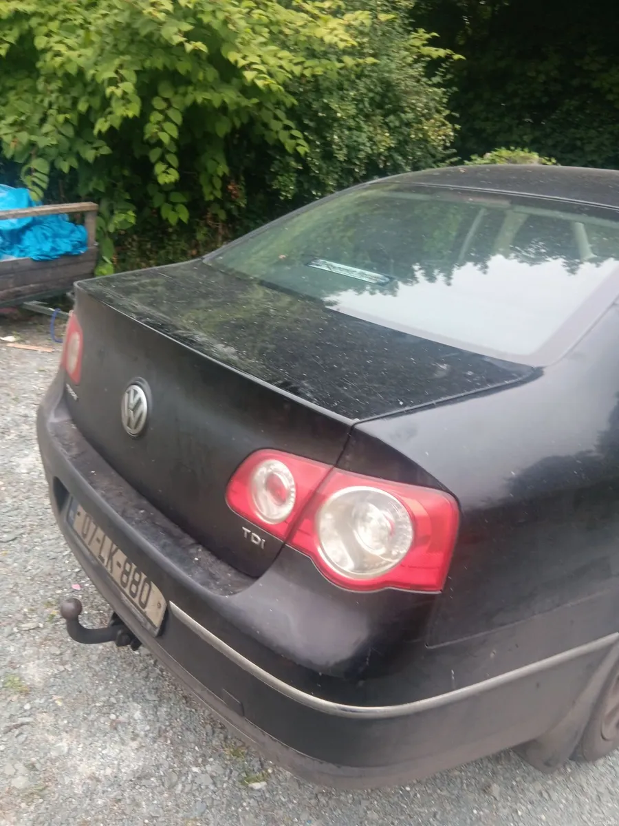 Volkswagen Passat 2007 - Image 1