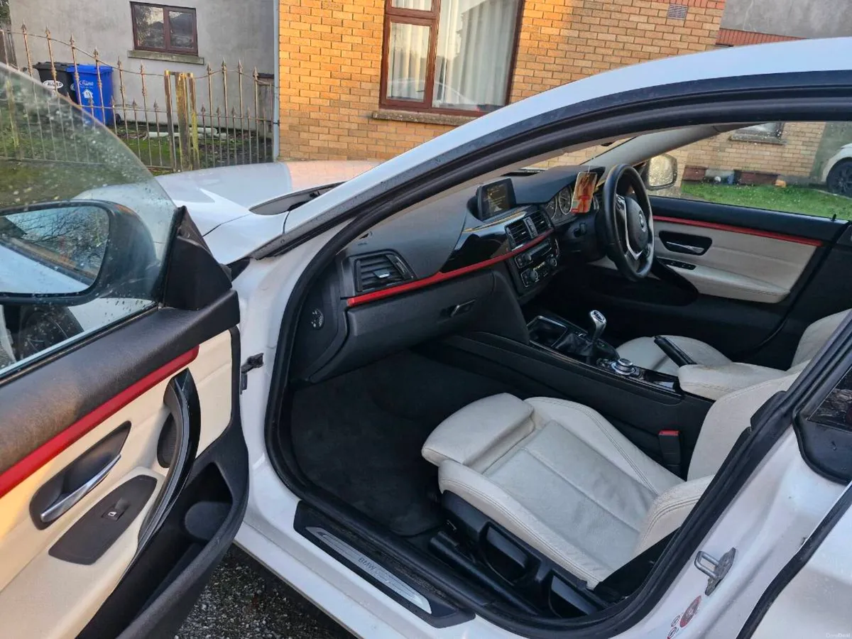 Car - Image 3