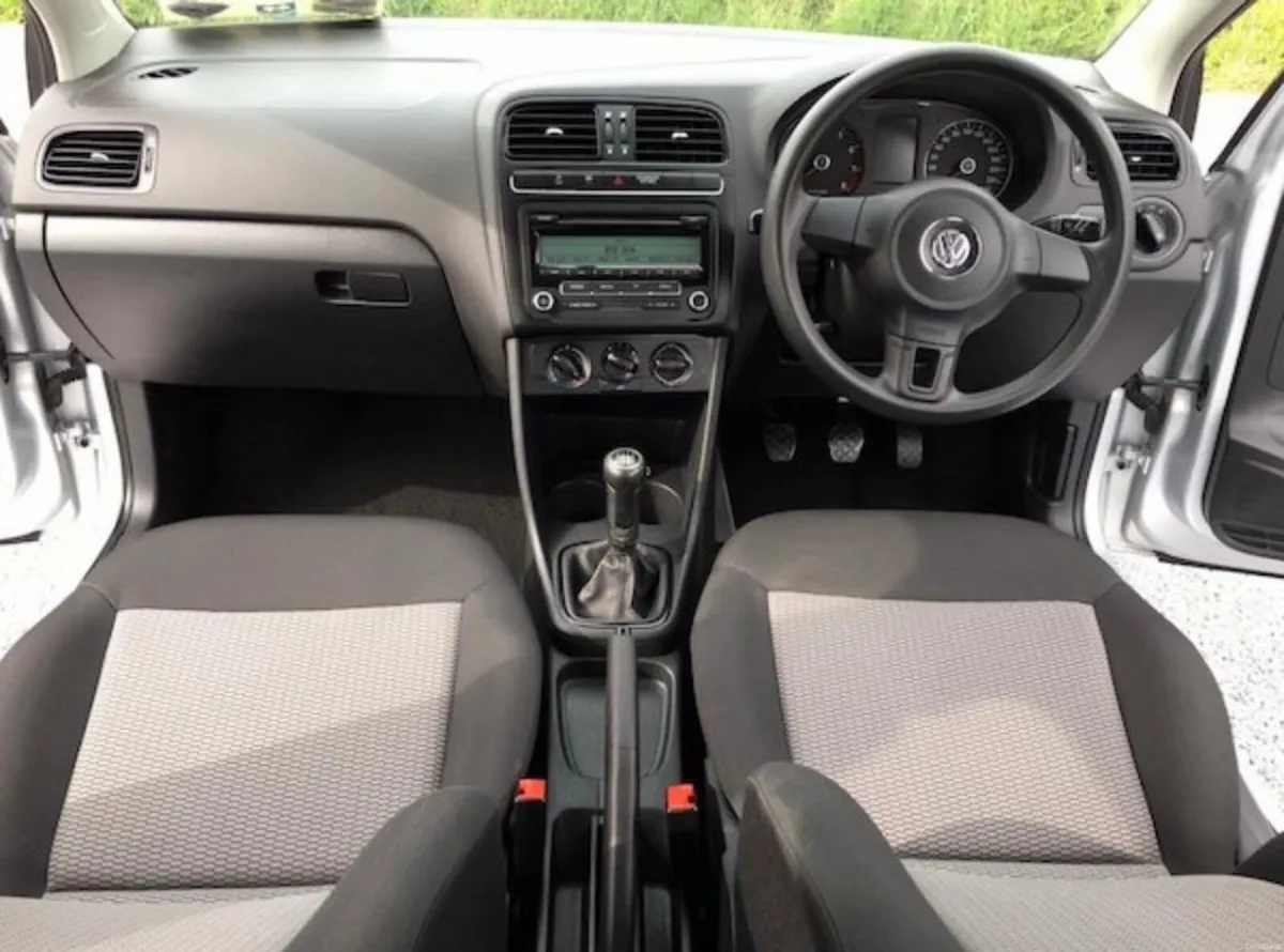 Volkswagen Polo - Image 6