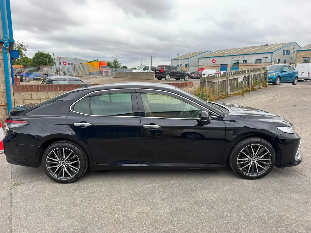 2023 TOYOTA CAMRY BLACK , FRESH NCT, - Image 4