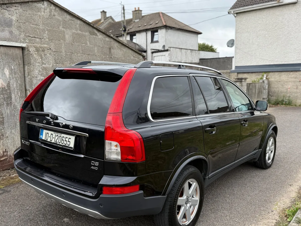 2010 VolvoXC90 2.4 D5 - Image 4