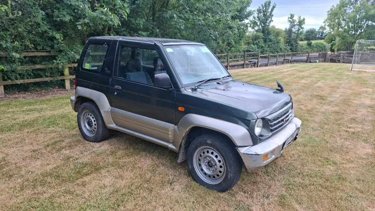 Pajero junior jeep - Image 1