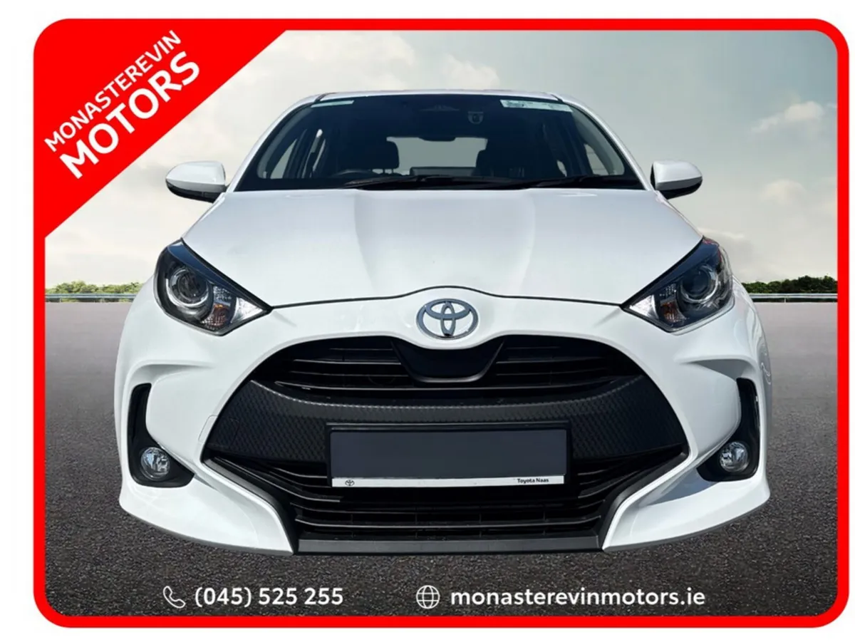 Toyota Yaris HYBRID 115 LUNA - Image 5