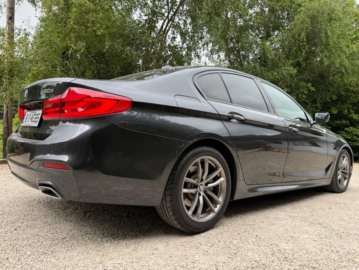 BMW 5-Series 520D M SPORT *112000km…Ivory Leather* - Image 3