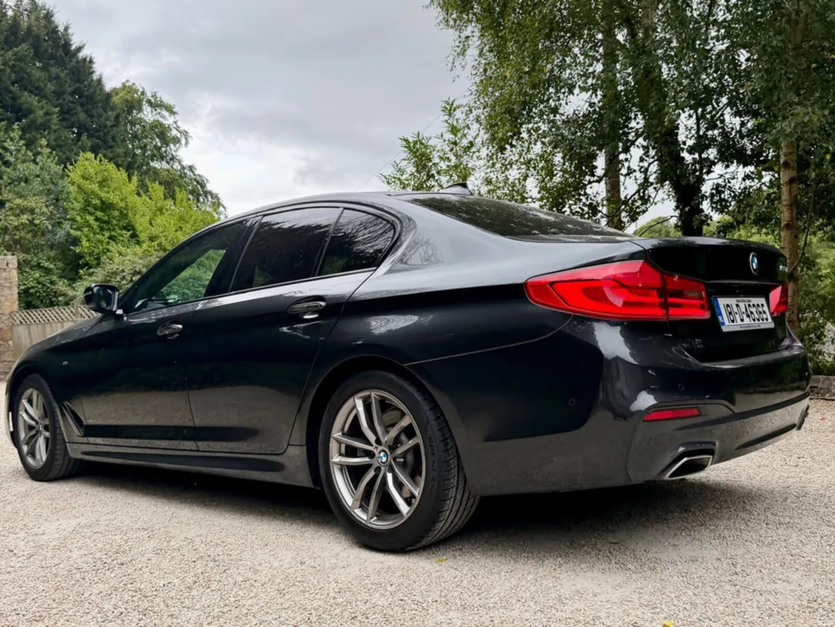 BMW 5-Series 520D M SPORT *112000km…Ivory Leather* - Image 6
