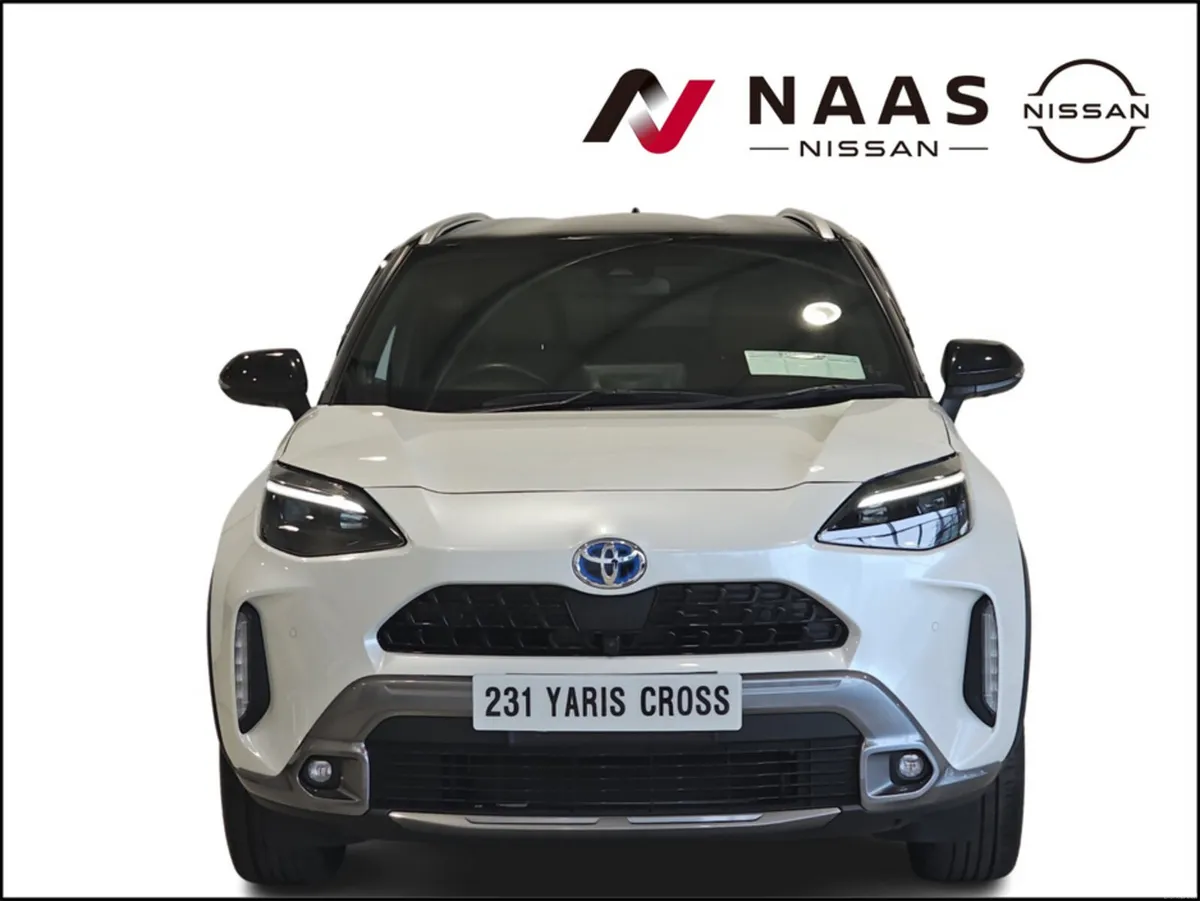 Toyota Yaris Cross 1.5 HYBRID SOL - Image 2