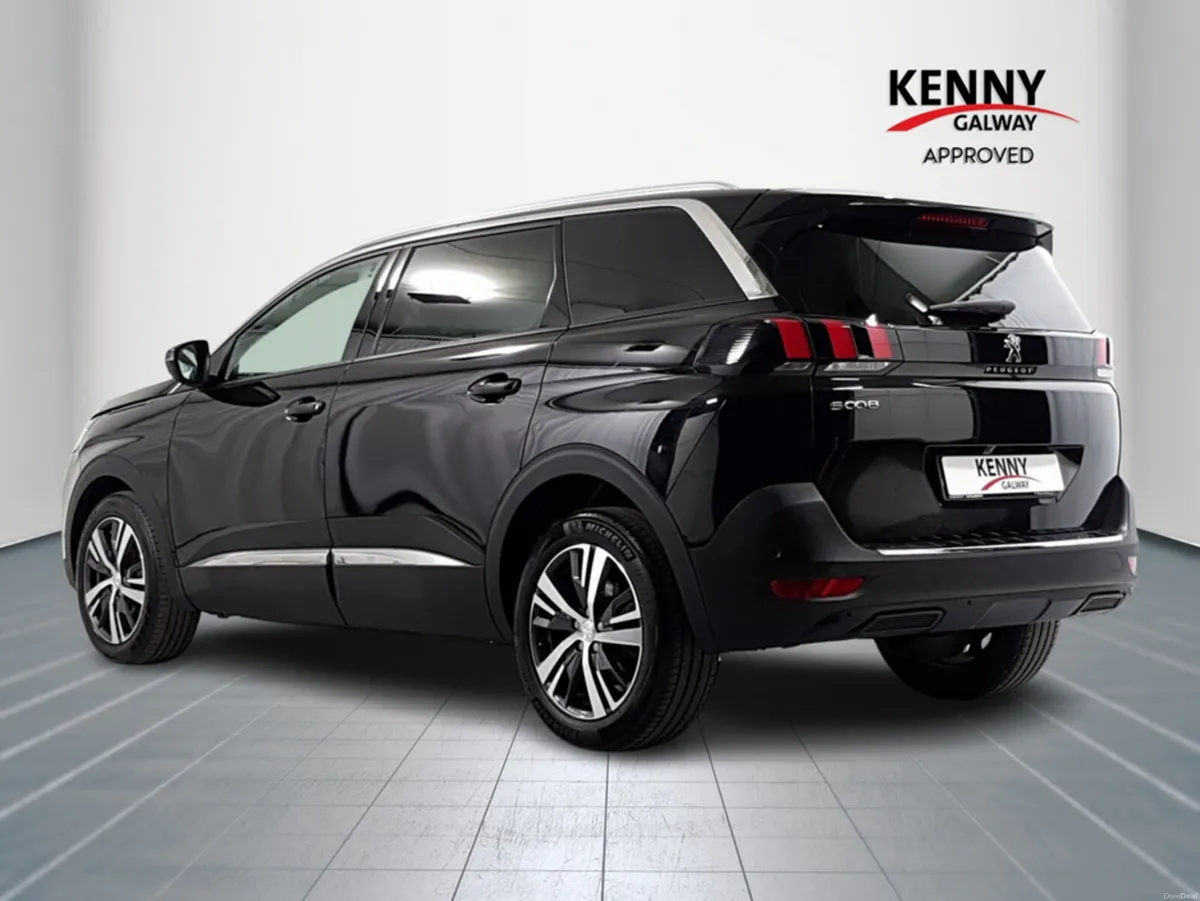 Peugeot 5008 *Deposit taken* FL ALLURE 1.5 BLUE HD - Image 5