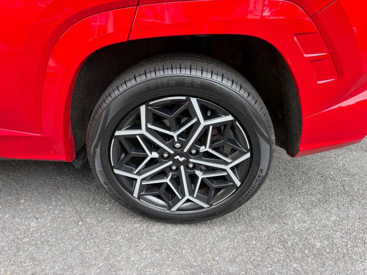 Hyundai Tucson N LINE T-GDI HEV A - Image 3