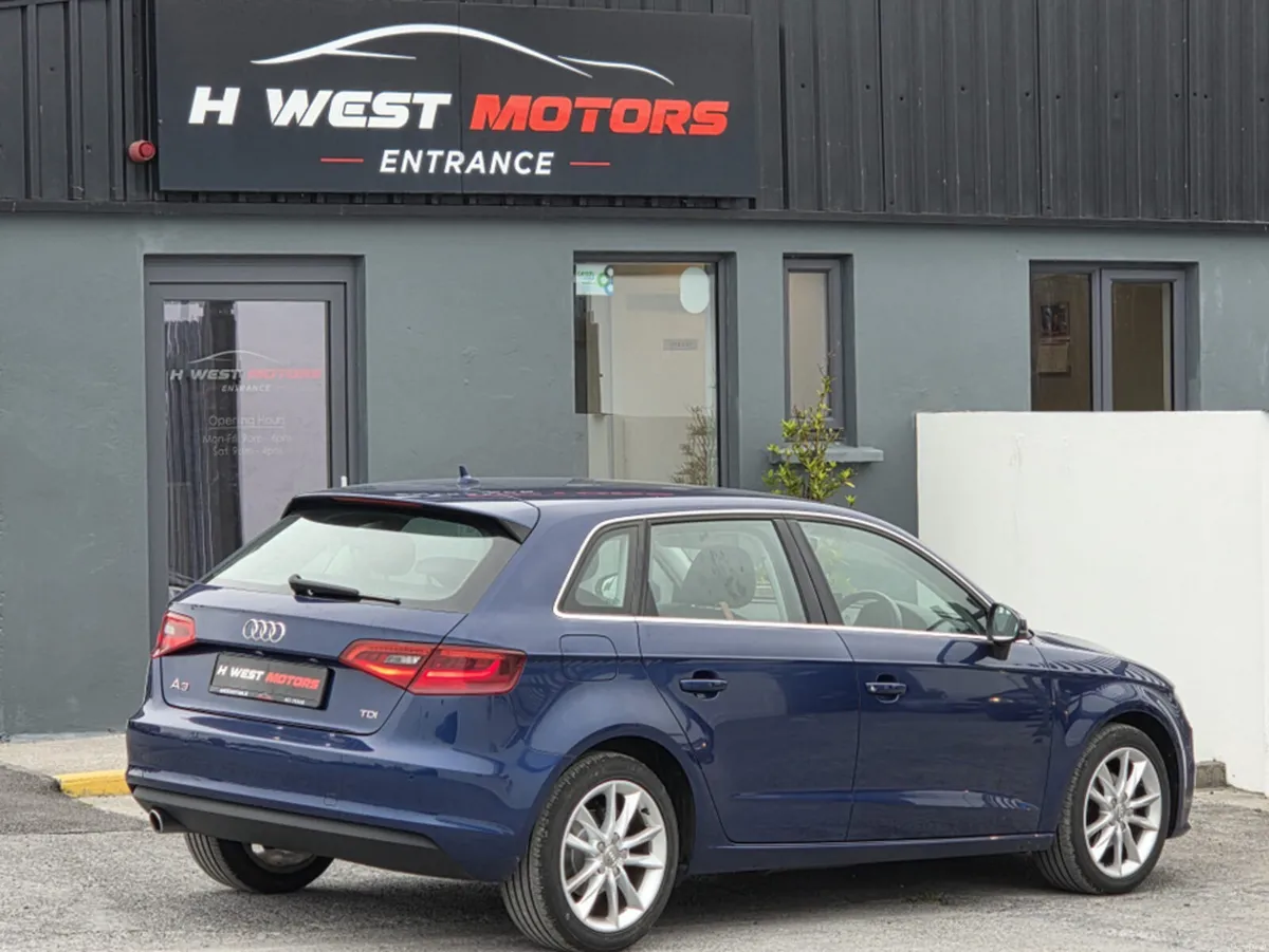 Audi A3 SPORTBACK 1.6 TDI 110 SE 17 4DR - Image 3