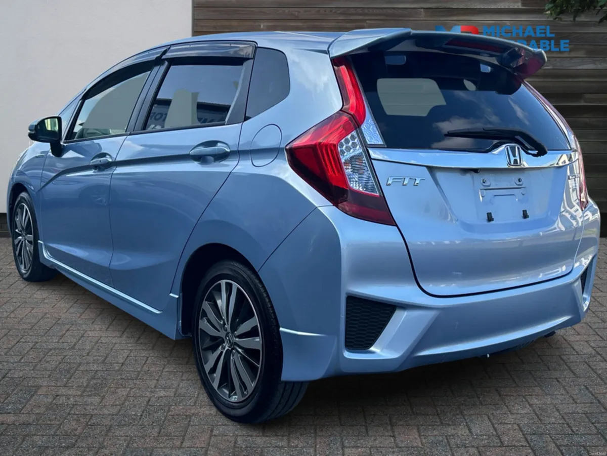 Honda Fit 1.5L Petrol Hybrid Automatic RS - Image 4