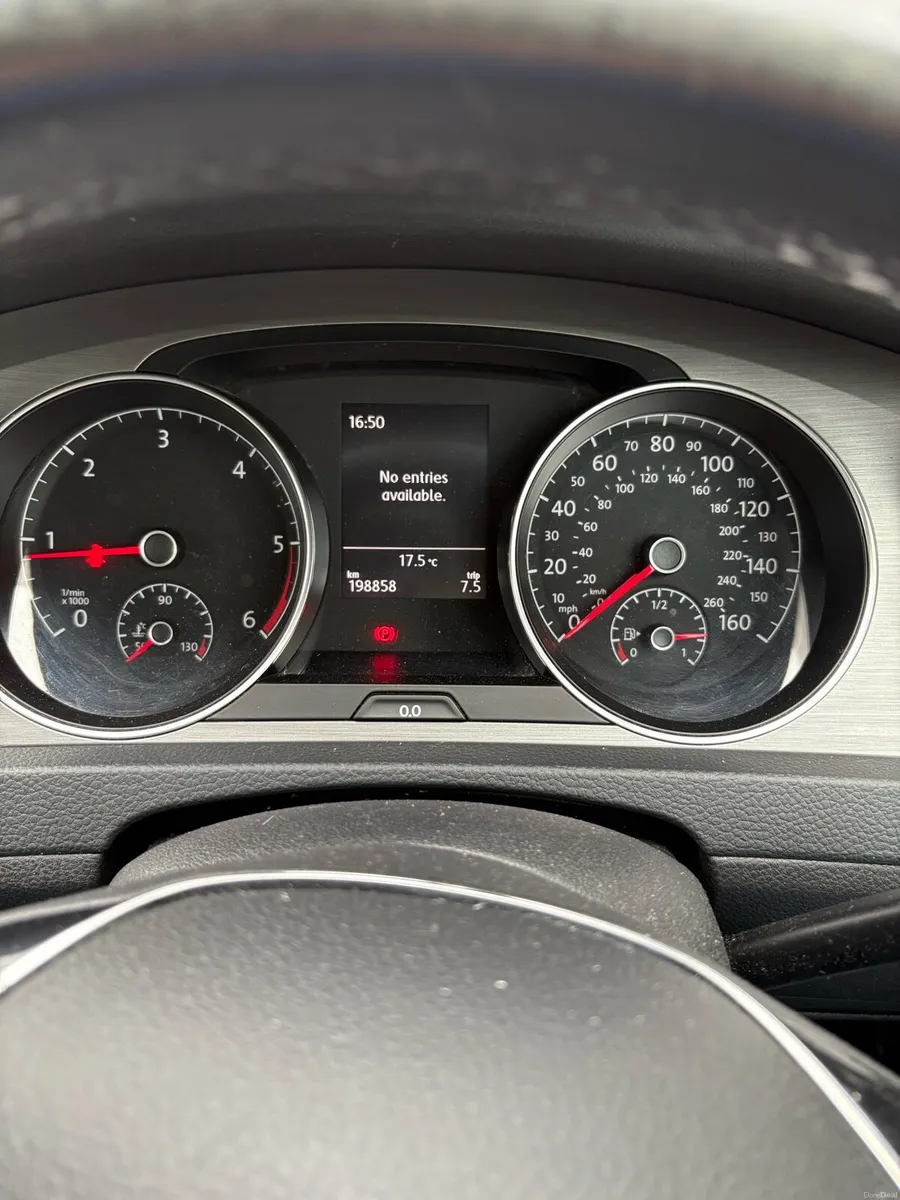 Volkswagen Golf 1.6 TDI Bluemotion - Image 3