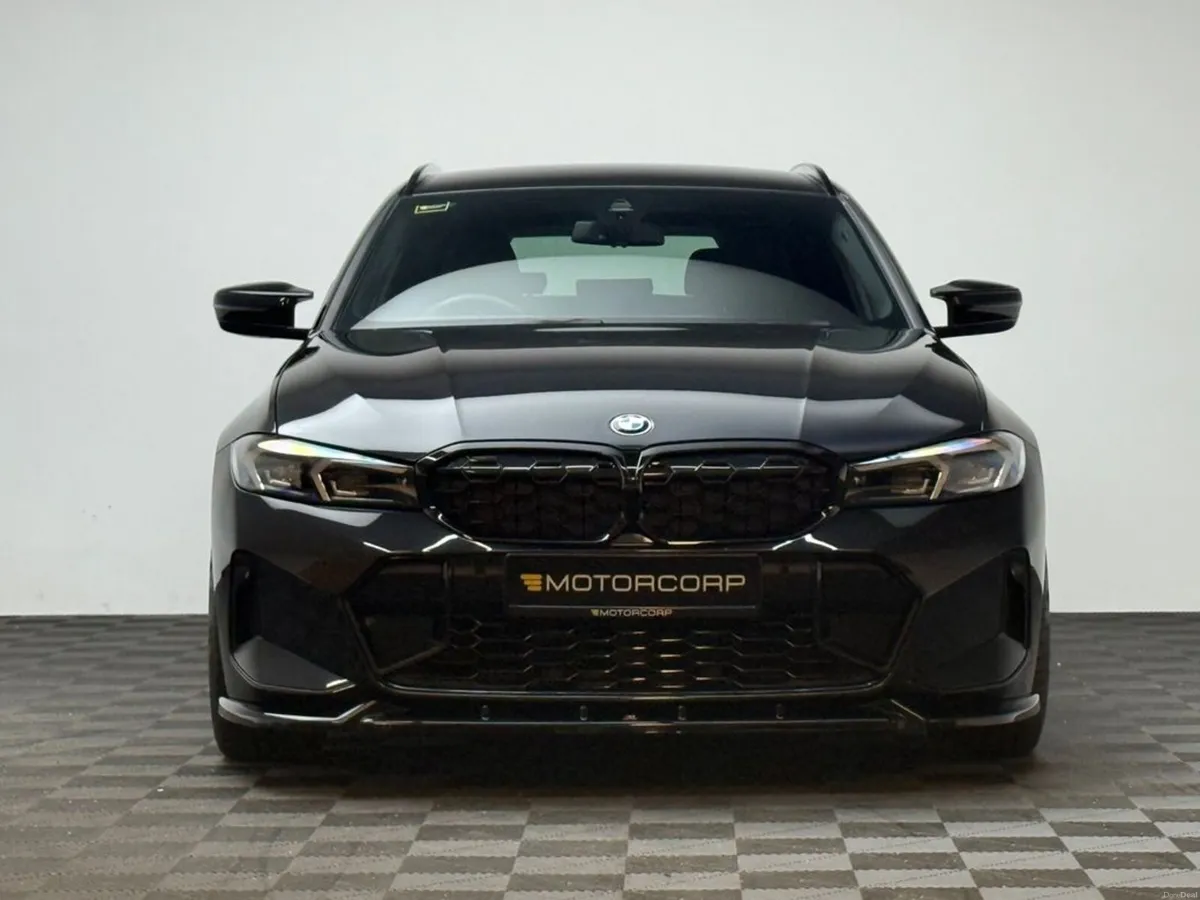 BMW 3-Series M340D TOURING XDRIVE - Image 2