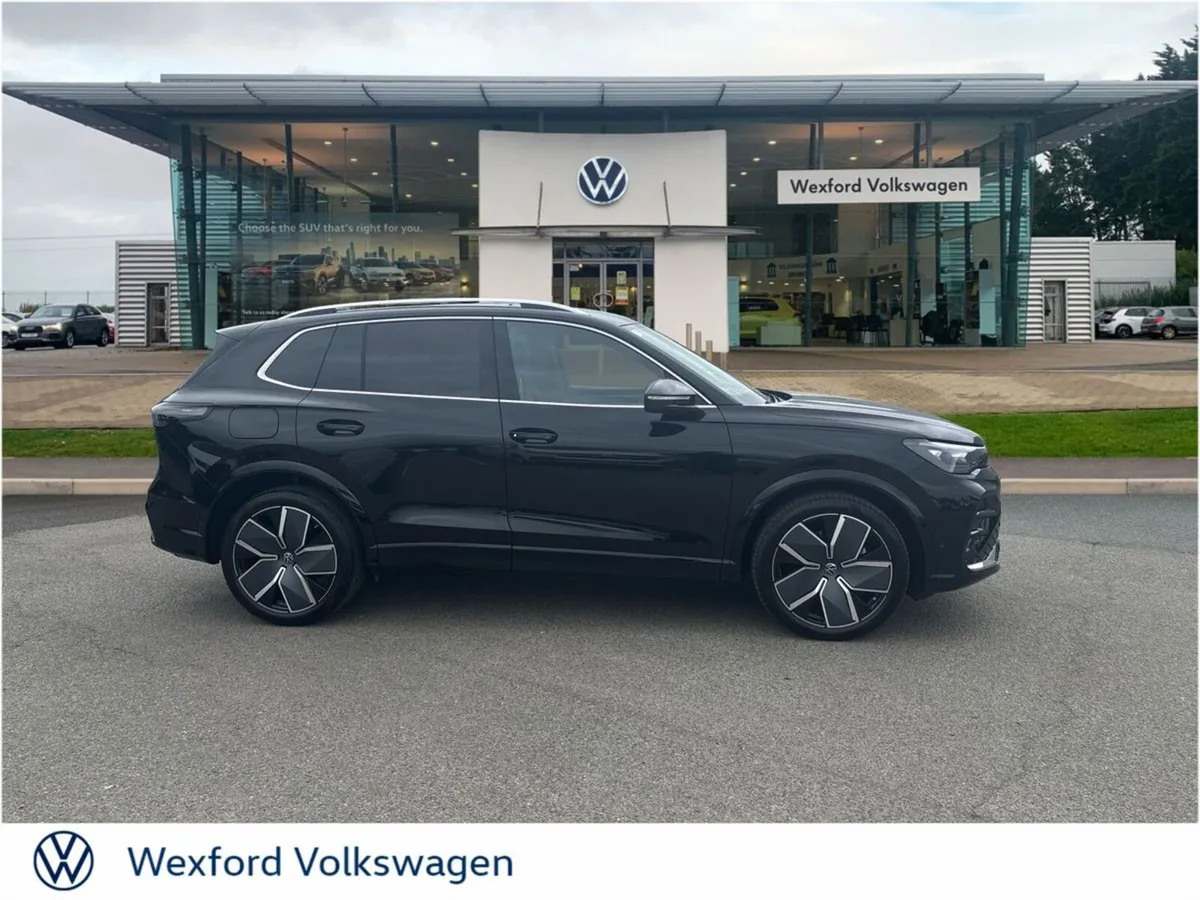 Volkswagen Tiguan R Line 75 2.0 TDI DSG 150HP - Image 4