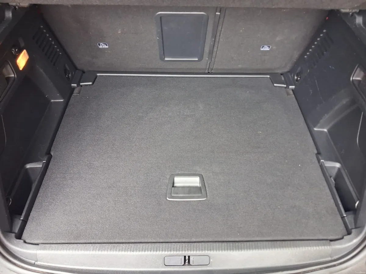 Quick Sale: 2019 Peugeot 3008 Allure 1.2 PureTech - Image 5