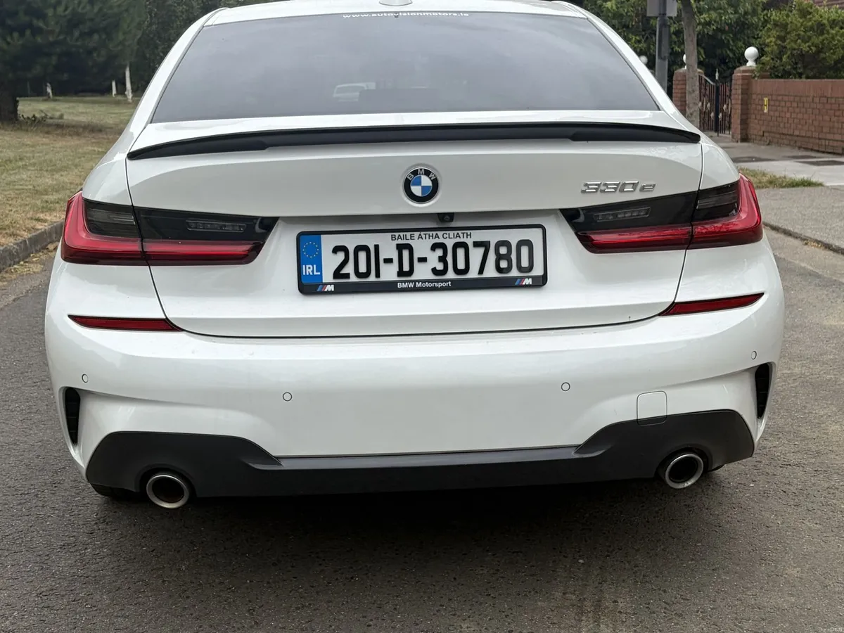 2020 BMW 330e M Sport - Image 5