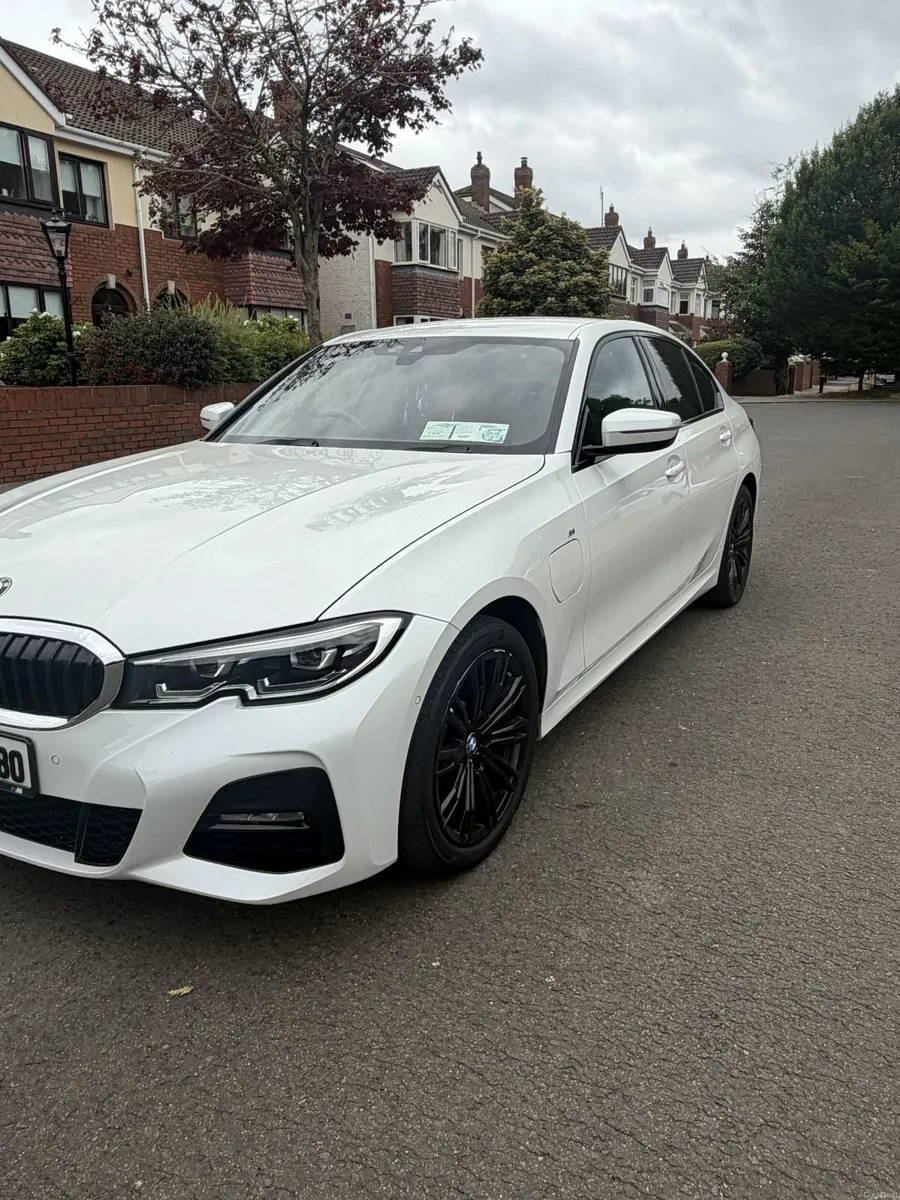 2020 BMW 330e M Sport - Image 6
