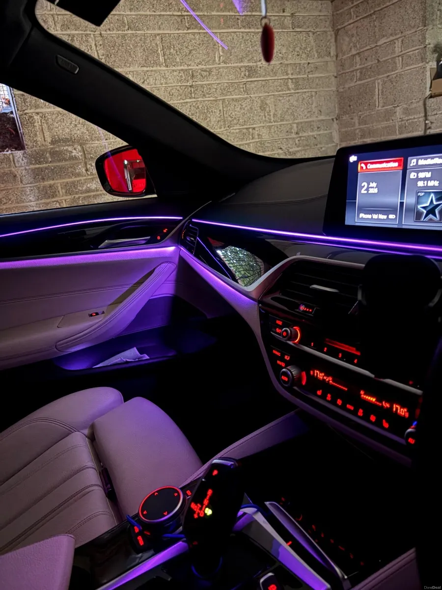 BMW 5-Series 2017 - Image 2