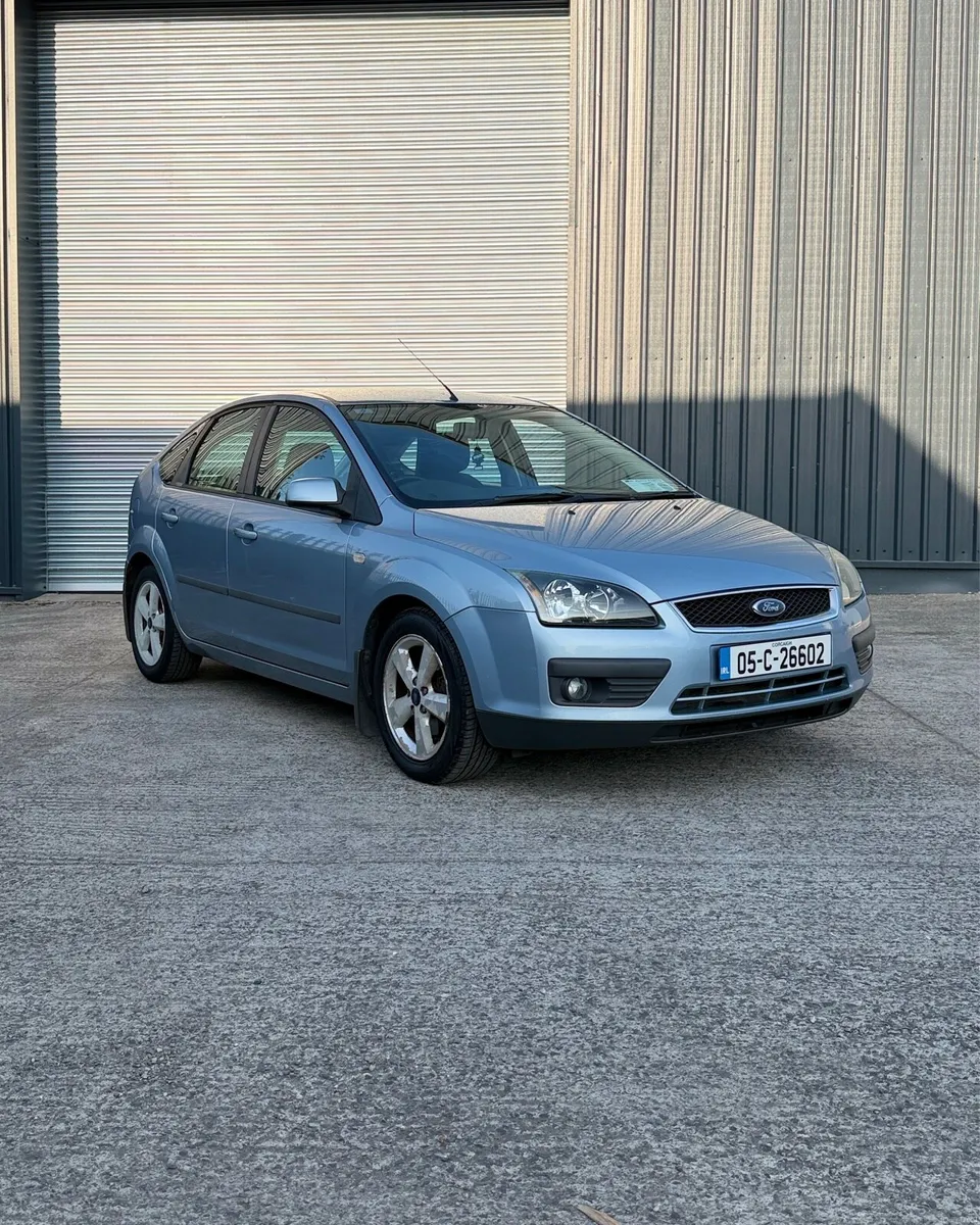 2005 Ford Focus - ZeTec - 1.6L - Image 1