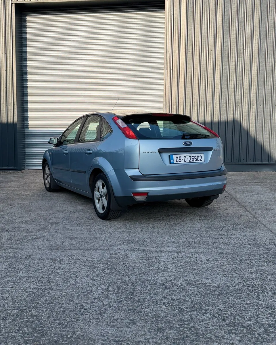 2005 Ford Focus - ZeTec - 1.6L - Image 3