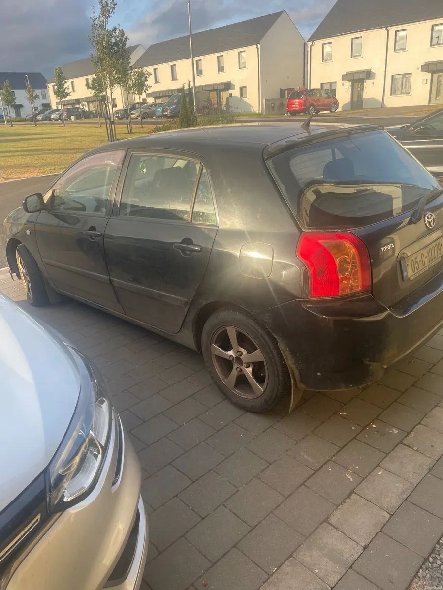 Toyota Corolla 2005 - Image 3