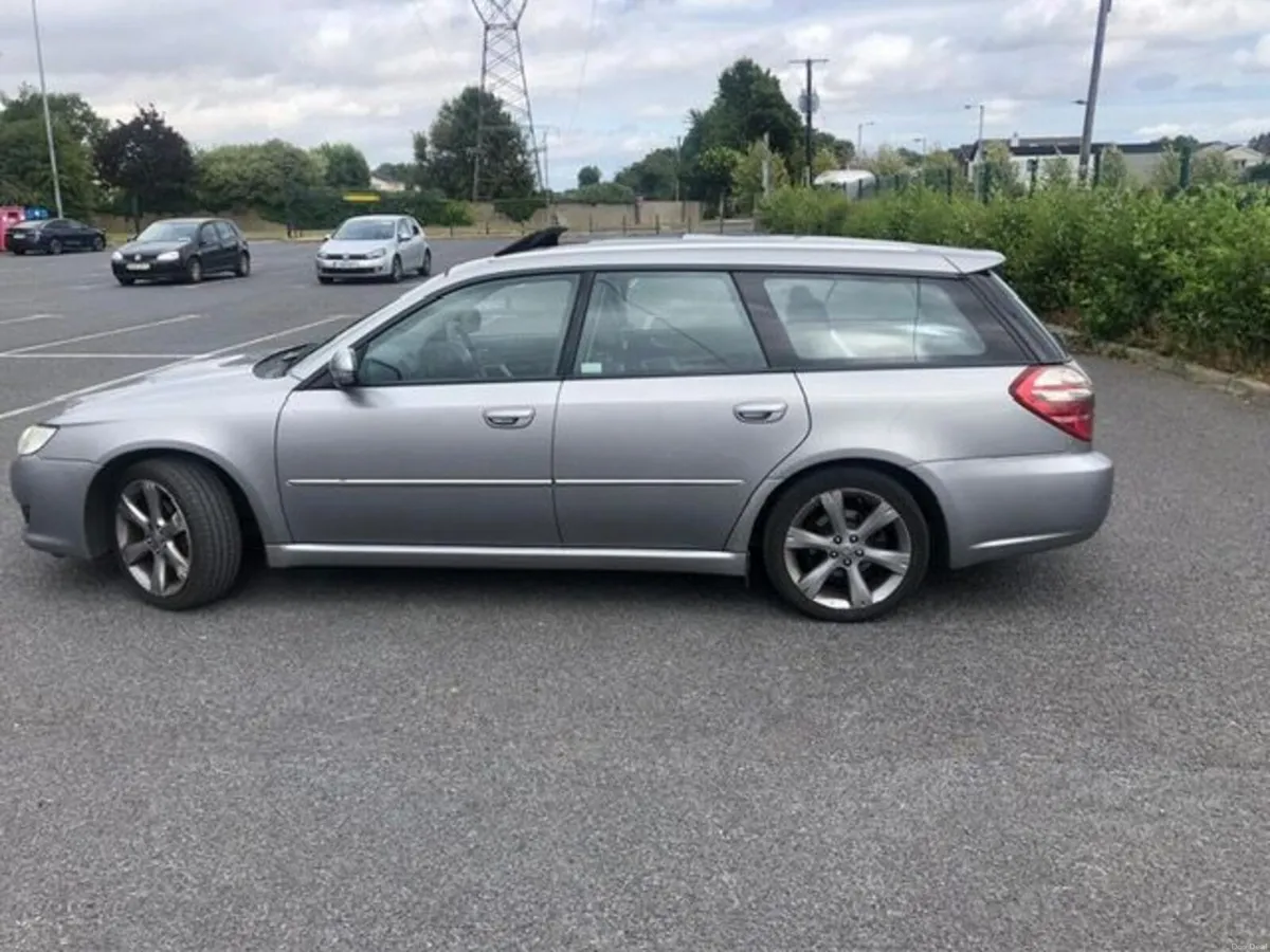 Subaru Legacy 2009 - Image 1