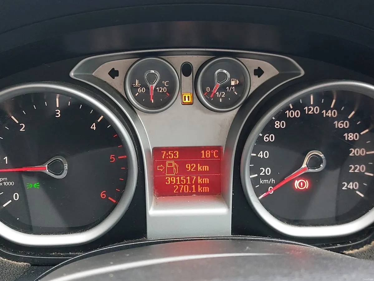 Ford kuga 4x4 2011 - Image 6