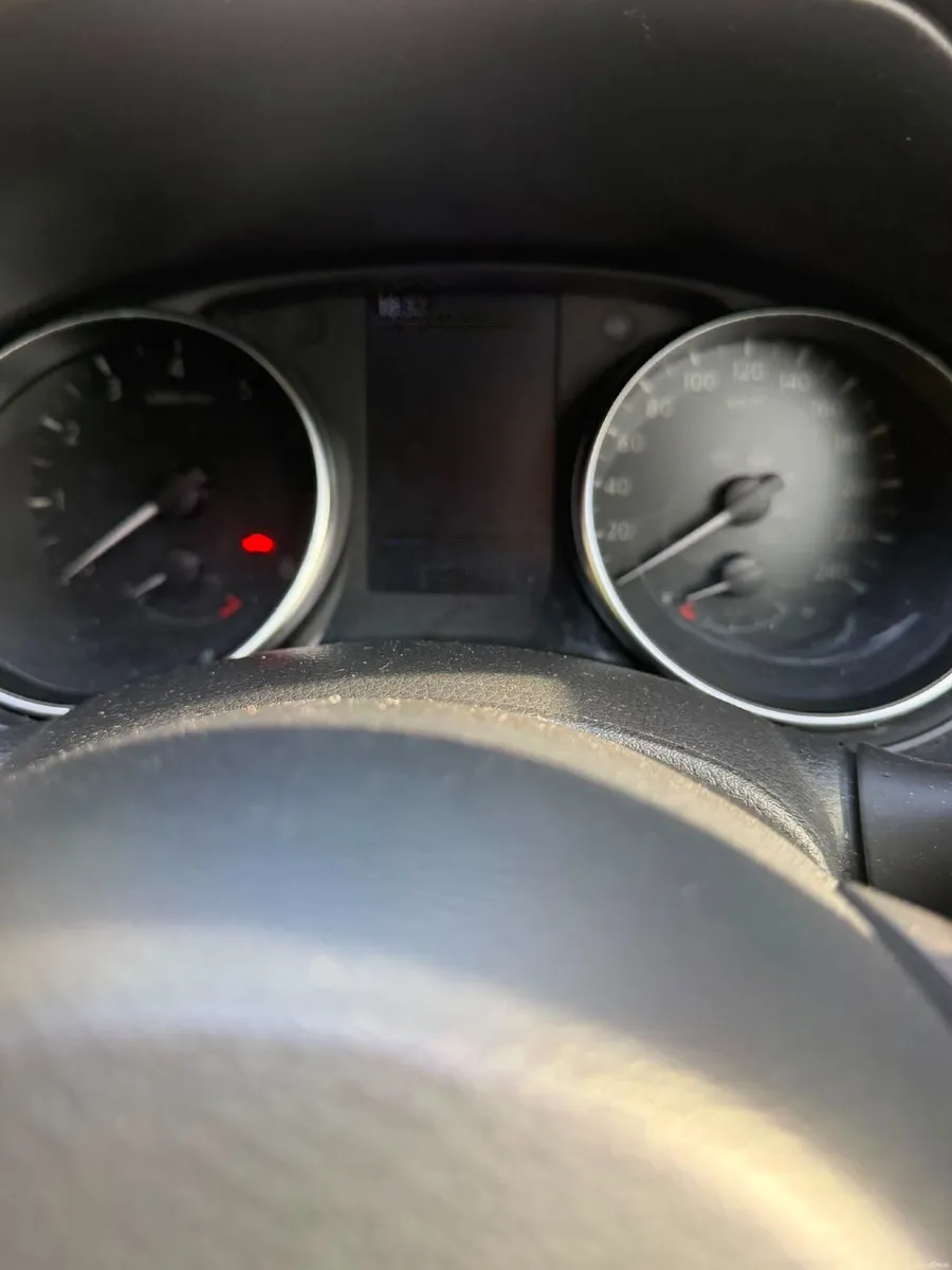 Nissan Qashqai 2019 - Image 3