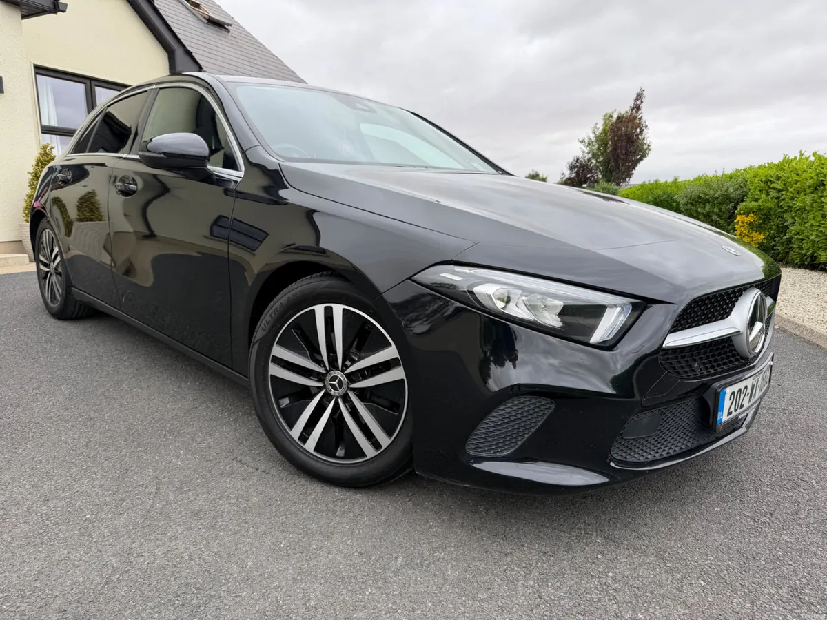2020 (202)Mercedes C180 Style 1.3 Petrol NCT 03/27 - Image 5