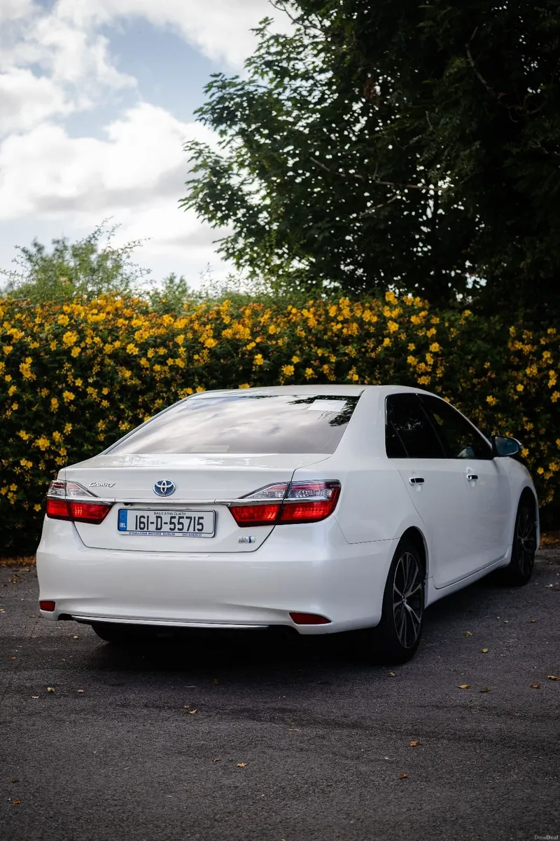 Toyota Camry 2016 - Image 5