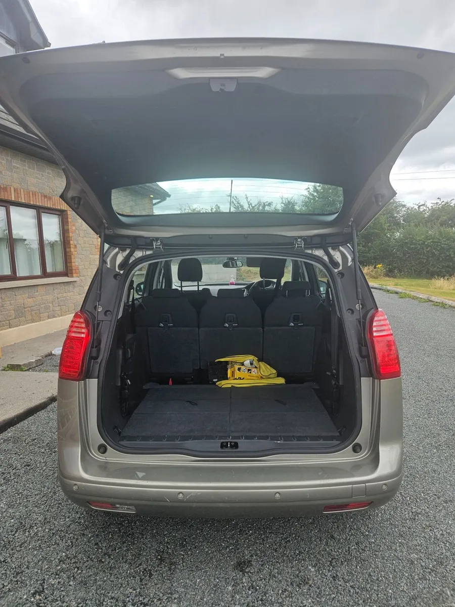 Peugeot 5008 2015 - Image 4