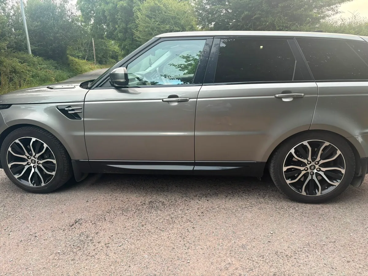 2018 Range Rover Sport P400e HSE | Full LR History - Image 6