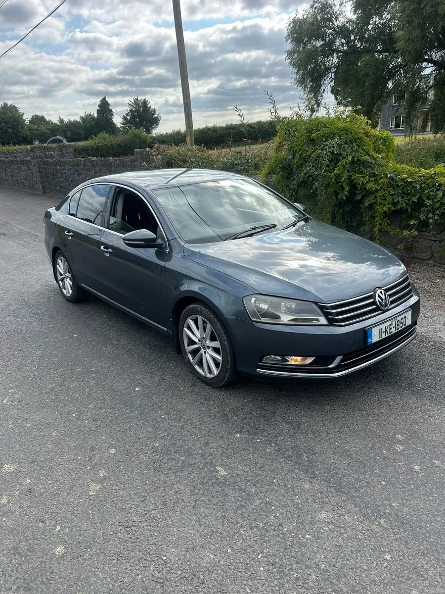 2011 Volkswagen Passat 1.6 TDI - Image 1